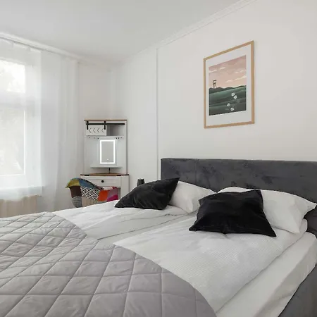 Apartamento Family Near The In By Renters