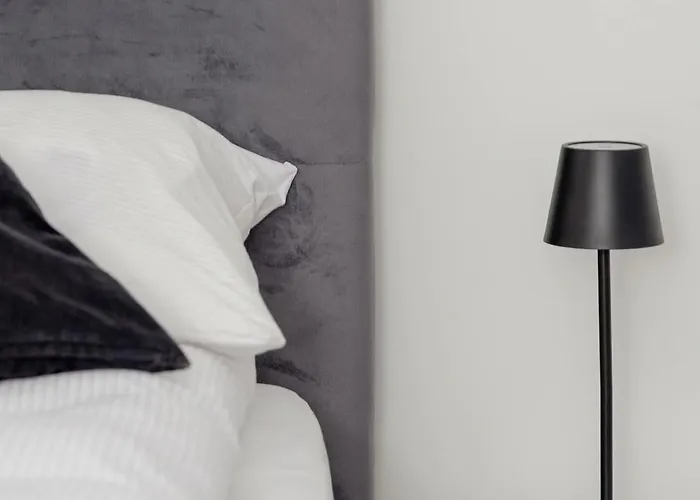 Family Near The In By Renters *